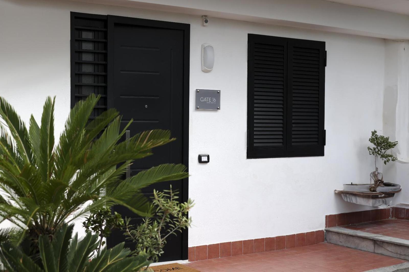 Gate 16 Room Napoli Exterior photo
